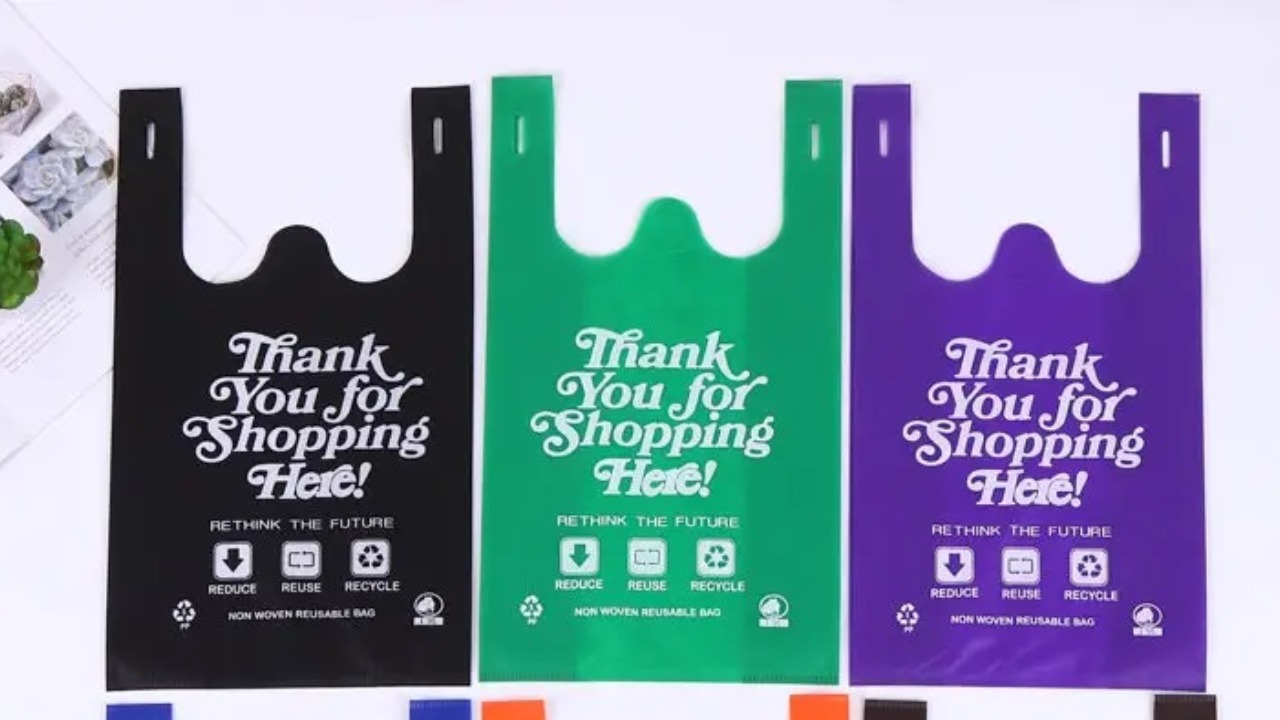 Nonwoven Shopping and Carrier Bags